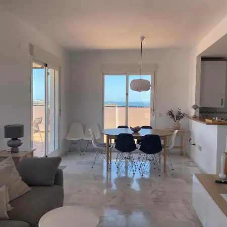 Appartement Penthouse With Exceptionel View, Miraflores Málaga