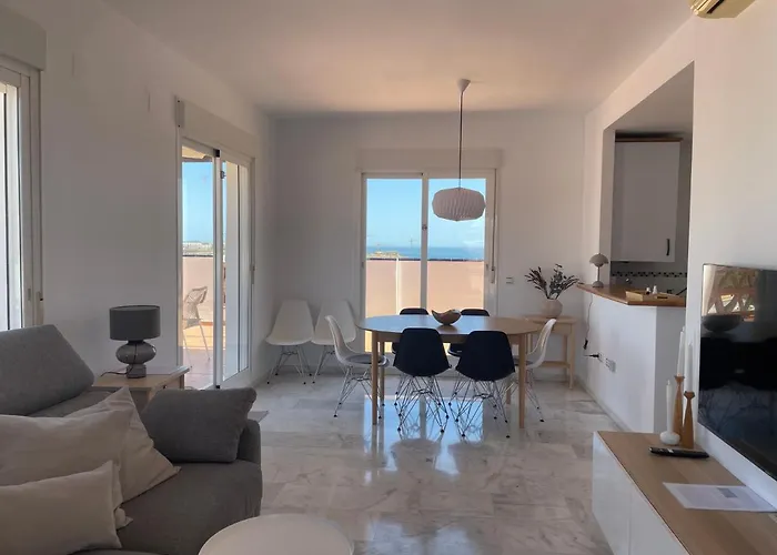 Apartamento Penthouse With Exceptionel View, Miraflores Málaga